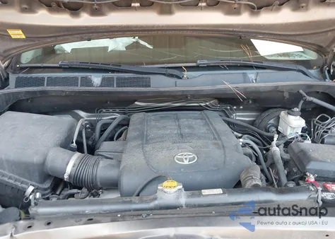 2011 Toyota Tundra Double Cab Sr5 z USA, uszkodzony, nr VIN 5TFRY5F18BX115310